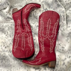 RUBY RED BOOTS❤️🚨‼️ super comfy and NEVER WORN BEFORE!